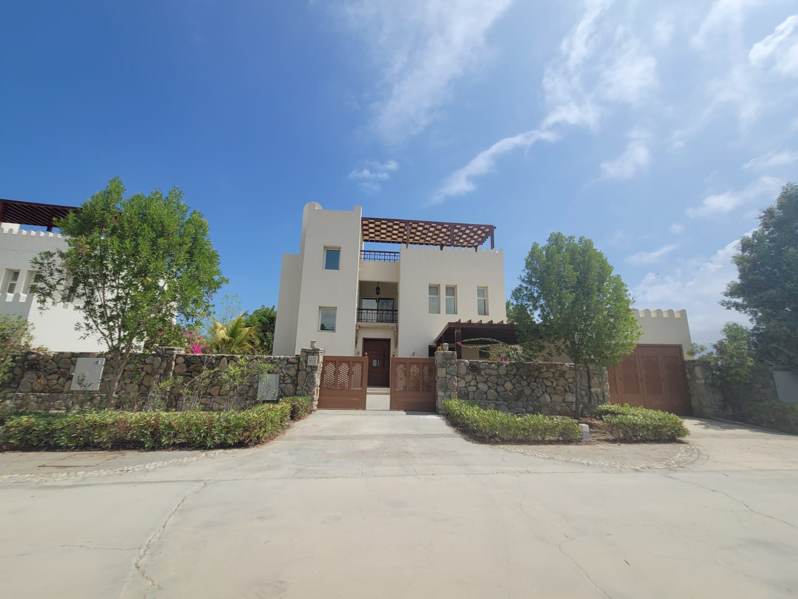 ویلای ۵ خوابه فروشی در جبل سیفاه | OMR 289,000 | تملیک عمان thumbnail 2