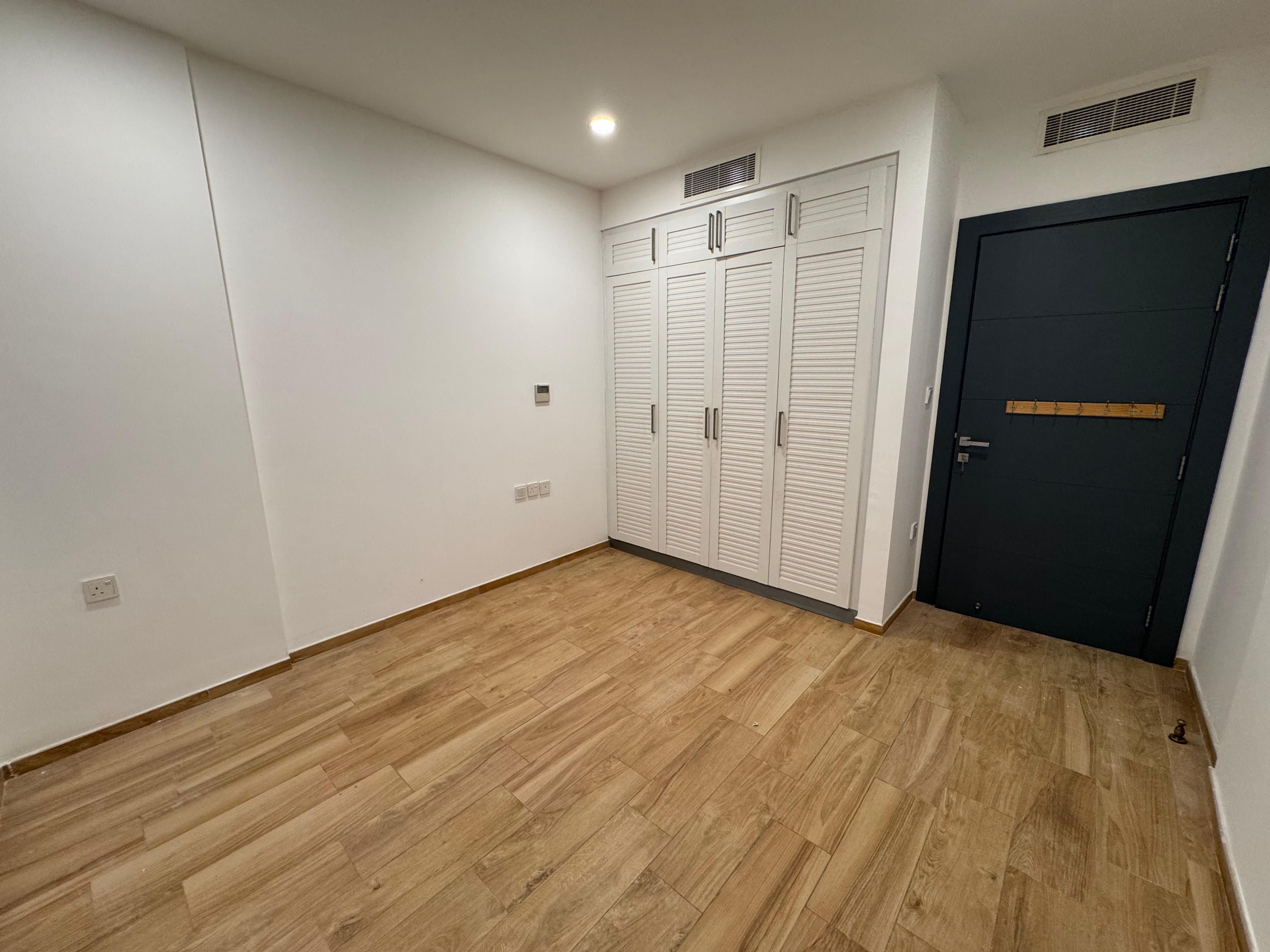 شقة 2 غرفة نوم للإيجار في مسقط هيلز | ر.ع. 450/شهريًا | تمليك عُمان thumbnail 4