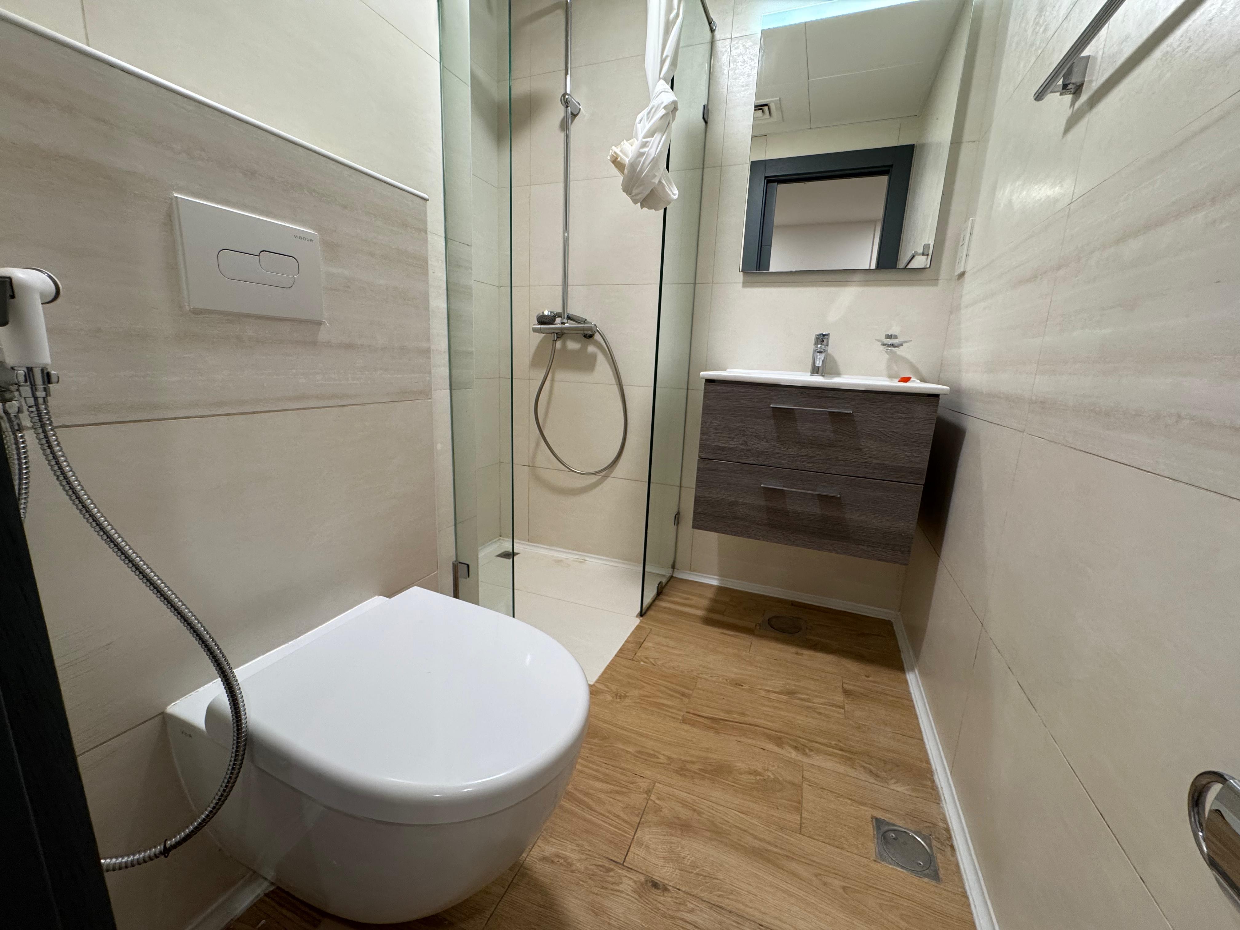 شقة 2 غرفة نوم للإيجار في مسقط هيلز | ر.ع. 450/شهريًا | تمليك عُمان thumbnail 6