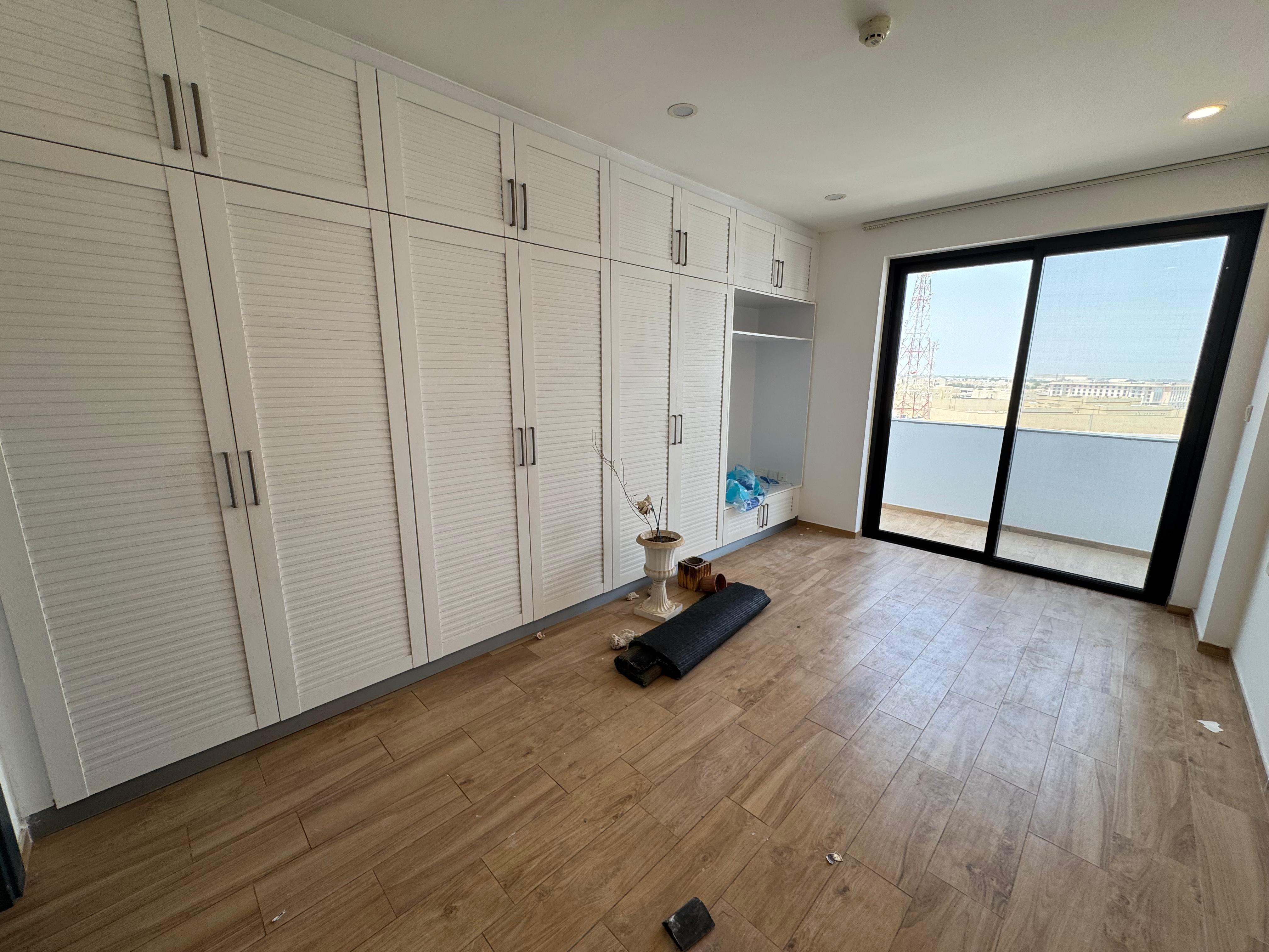 شقة 2 غرفة نوم للإيجار في مسقط هيلز | ر.ع. 450/شهريًا | تمليك عُمان thumbnail 7