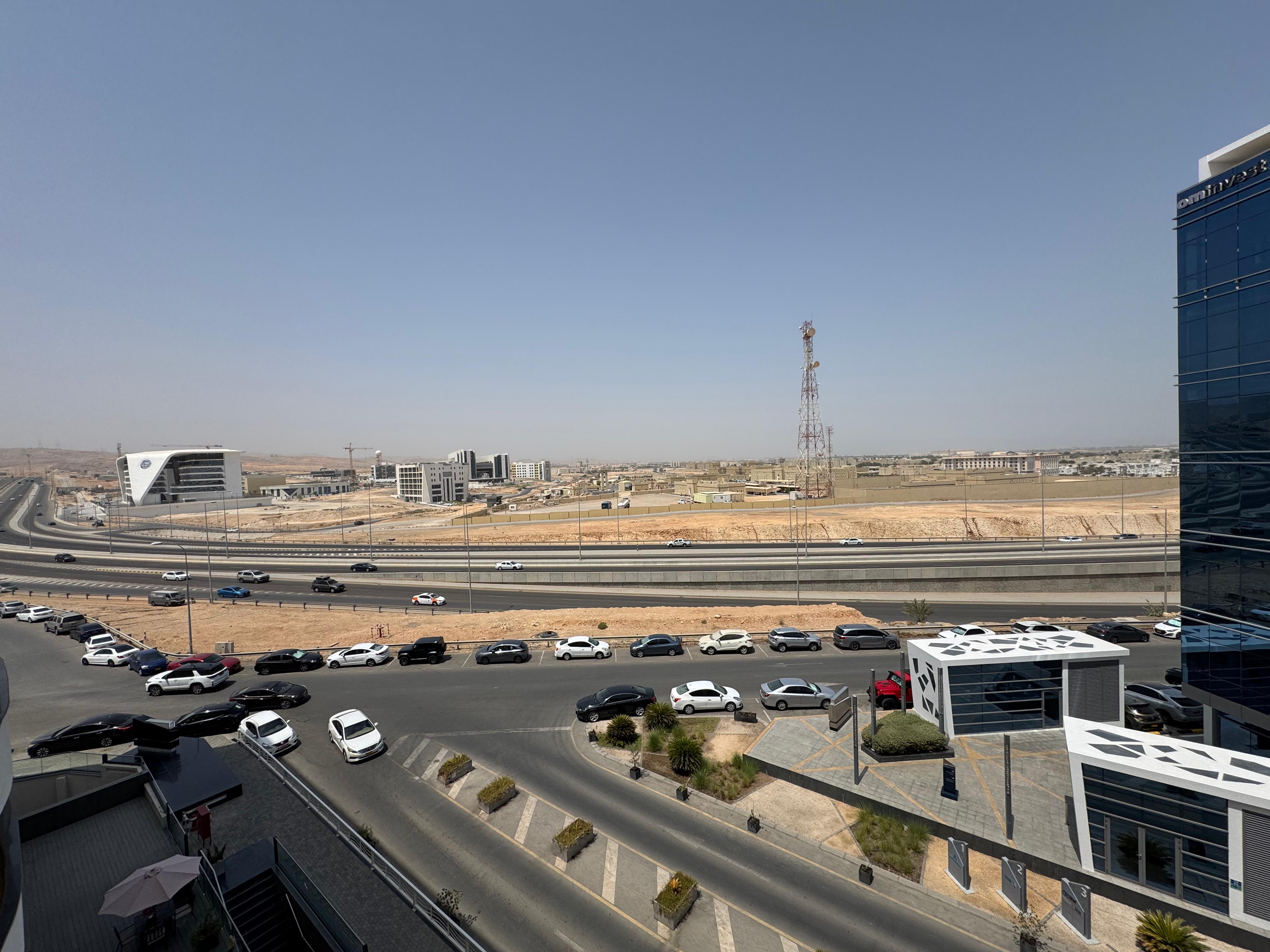 شقة 2 غرفة نوم للإيجار في مسقط هيلز | ر.ع. 450/شهريًا | تمليك عُمان thumbnail 8