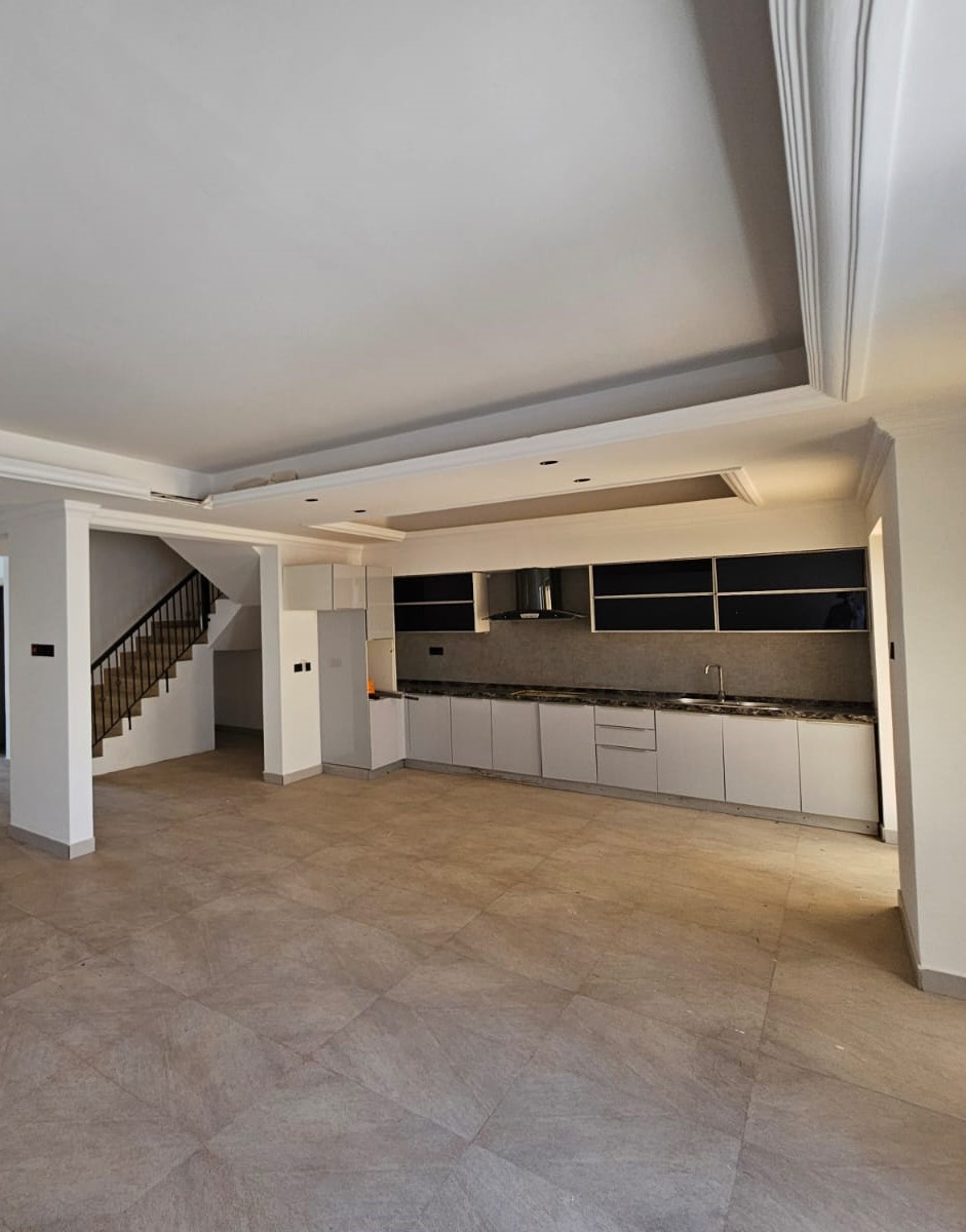 4-Bed Таунхаус в аренду в Аль-Маваллех Юг | OMR 750/мес | Tamlik Oman thumbnail 5