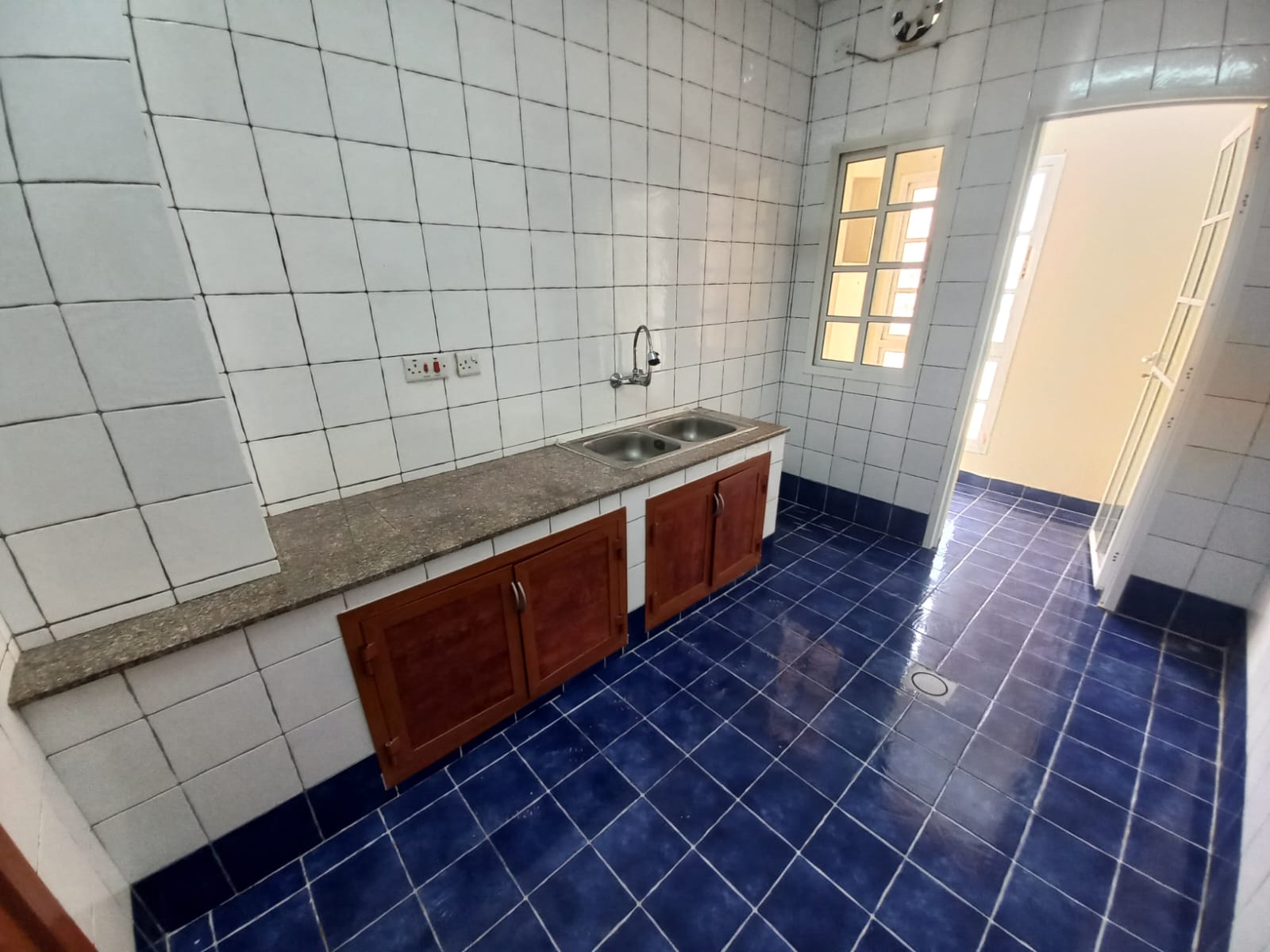 Al Khoud 1-Bed 出租公寓 | OMR 160/月 | Tamlik Oman thumbnail 3