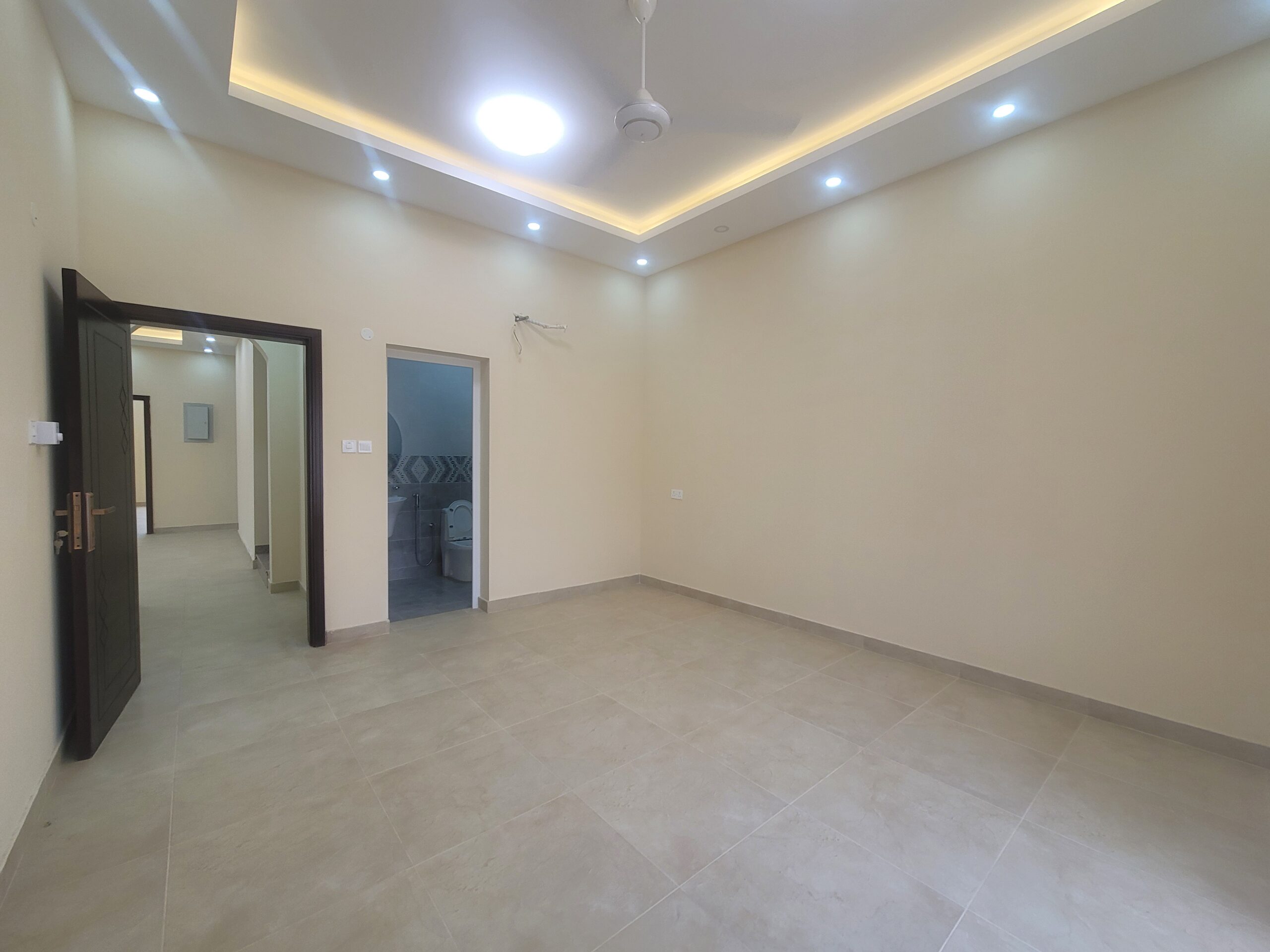 ویلای 6 خوابه فروشي در المعبیلة | OMR 74,000 | Tamlik Oman thumbnail 4