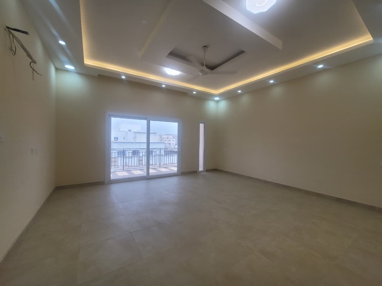 ویلای 6 خوابه فروشي در المعبیلة | OMR 74,000 | Tamlik Oman thumbnail 6