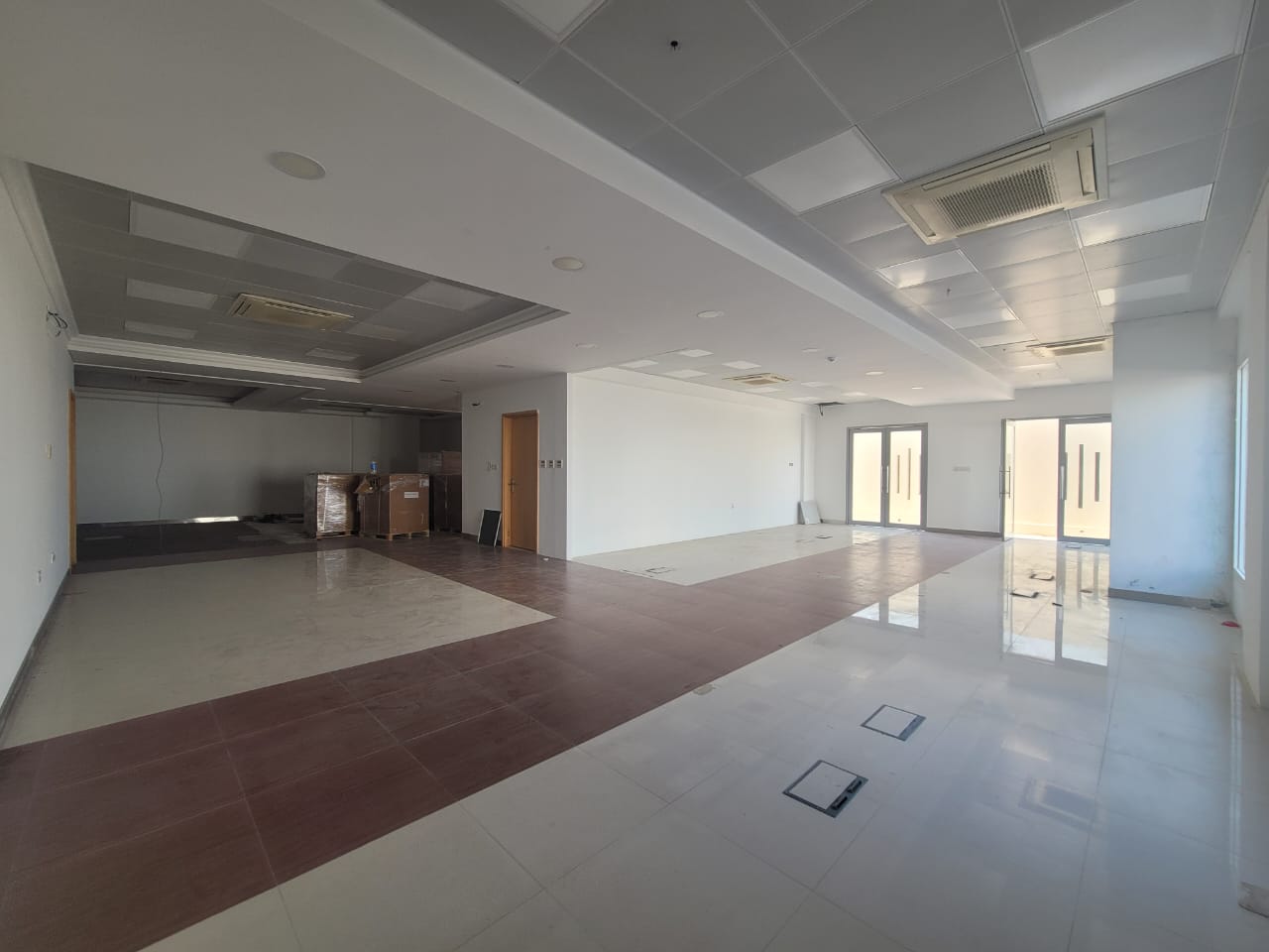 مغازه اجاره در المعبیلة | ۱۱۵ متر مربع | OMR ۴۰۰/ماه | Tamlik Oman thumbnail 4