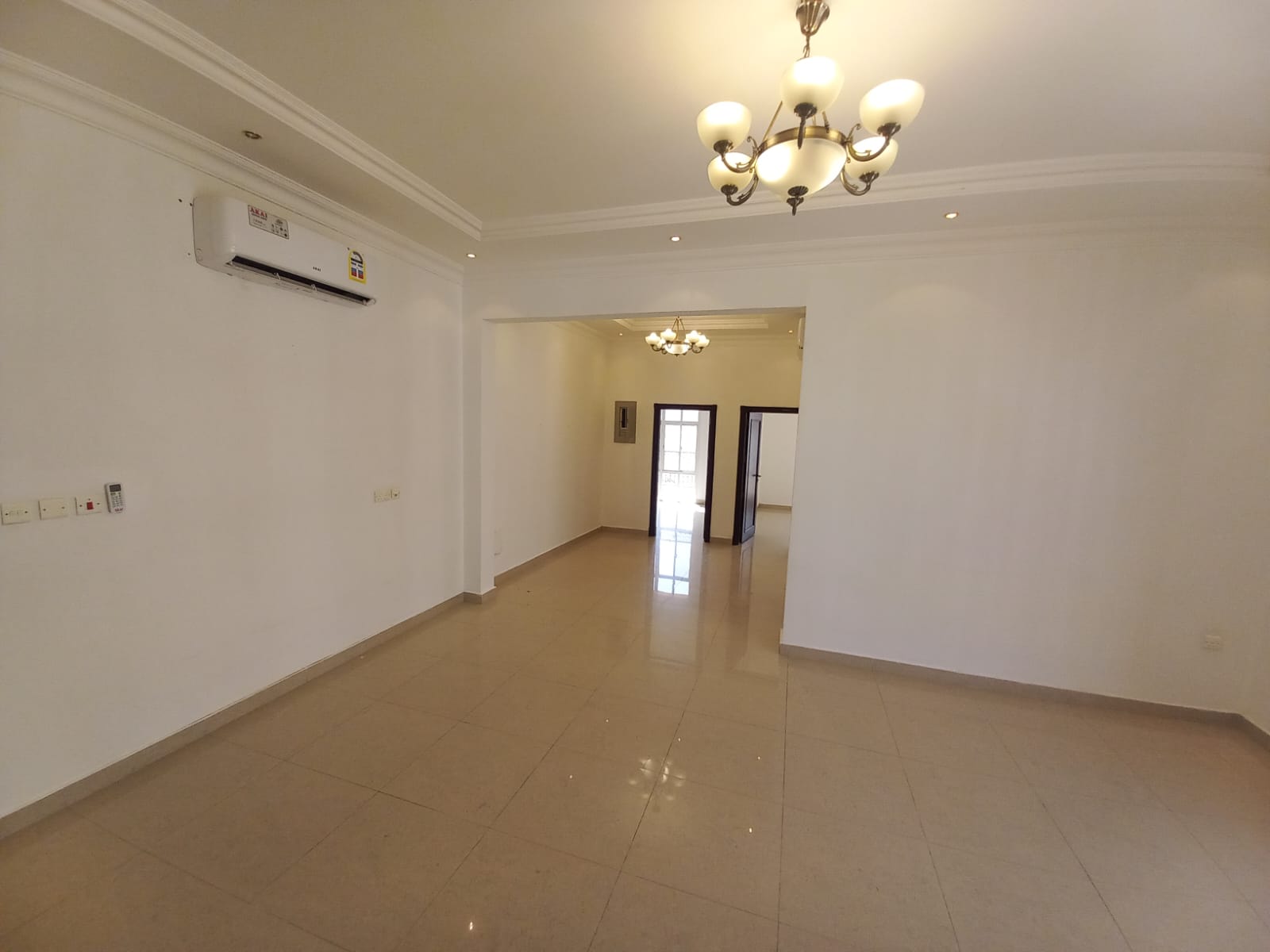 شقة 3 غرف نوم للإيجار في الخوير | ر.ع. 300/شهريًا | Tamlik Oman thumbnail 2