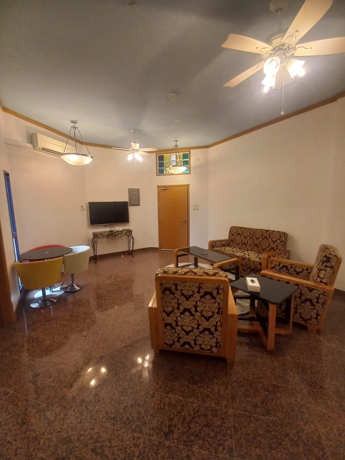 1-Bed Apartment for Rent in Al Qurum | OMR 180/mo | Tamlik Oman thumbnail 2