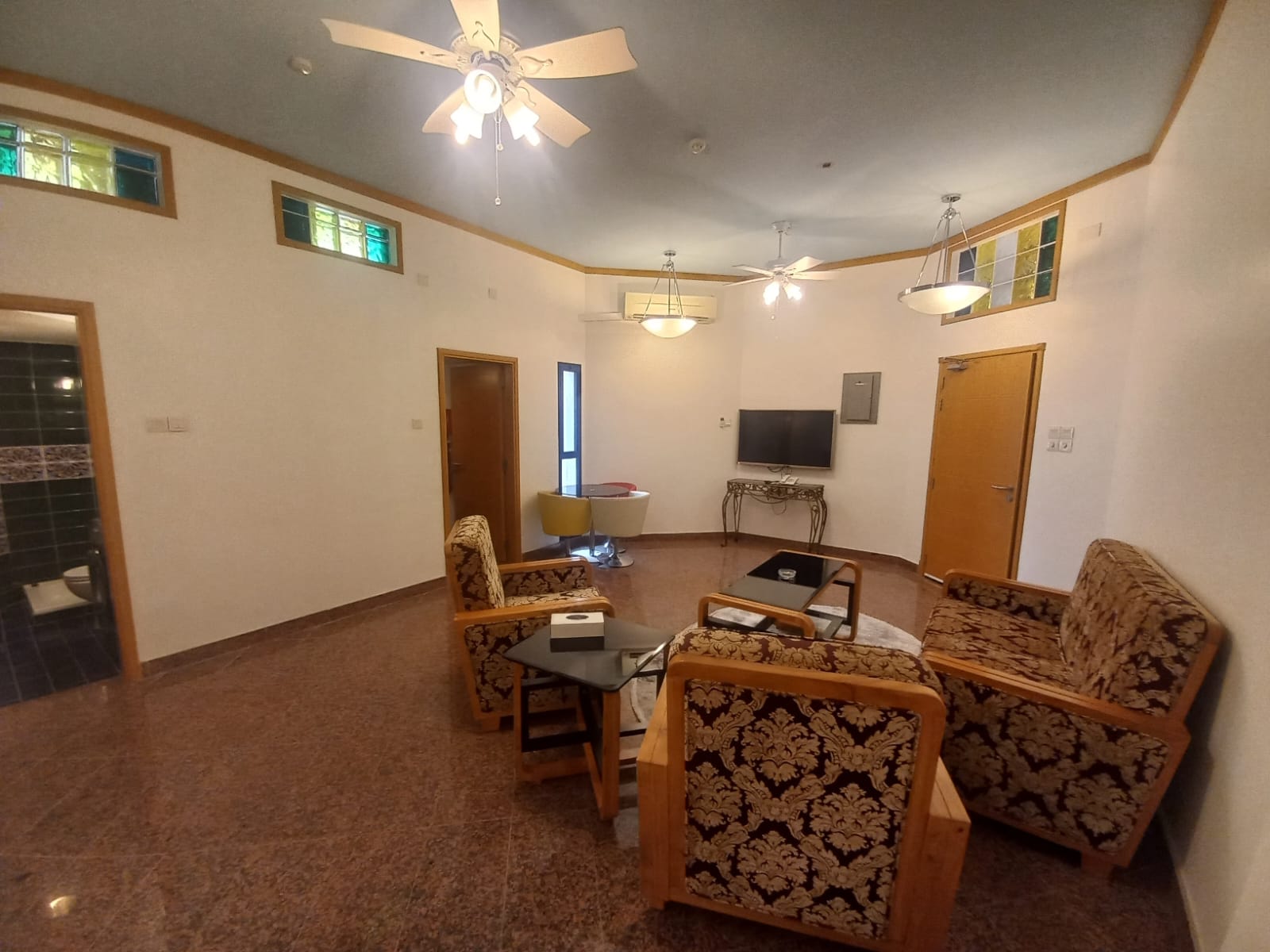 1-Bed Apartment for Rent in Al Qurum | OMR 180/mo | Tamlik Oman thumbnail 3