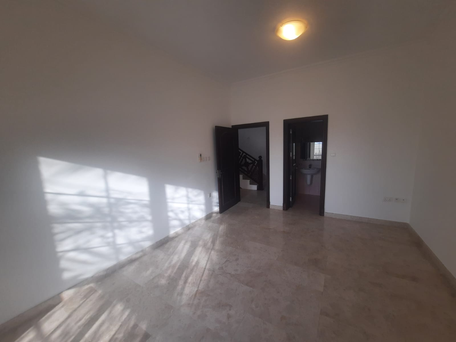 4-Bed Вилла на продажу в Аль-Мавалех Норт | OMR 145,000 | Tamlik Oman thumbnail 2