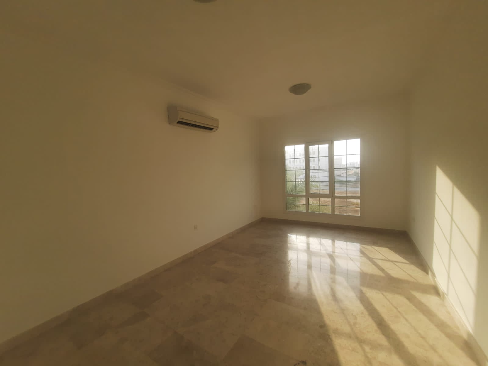 4-Bed Вилла на продажу в Аль-Мавалех Норт | OMR 145,000 | Tamlik Oman thumbnail 6