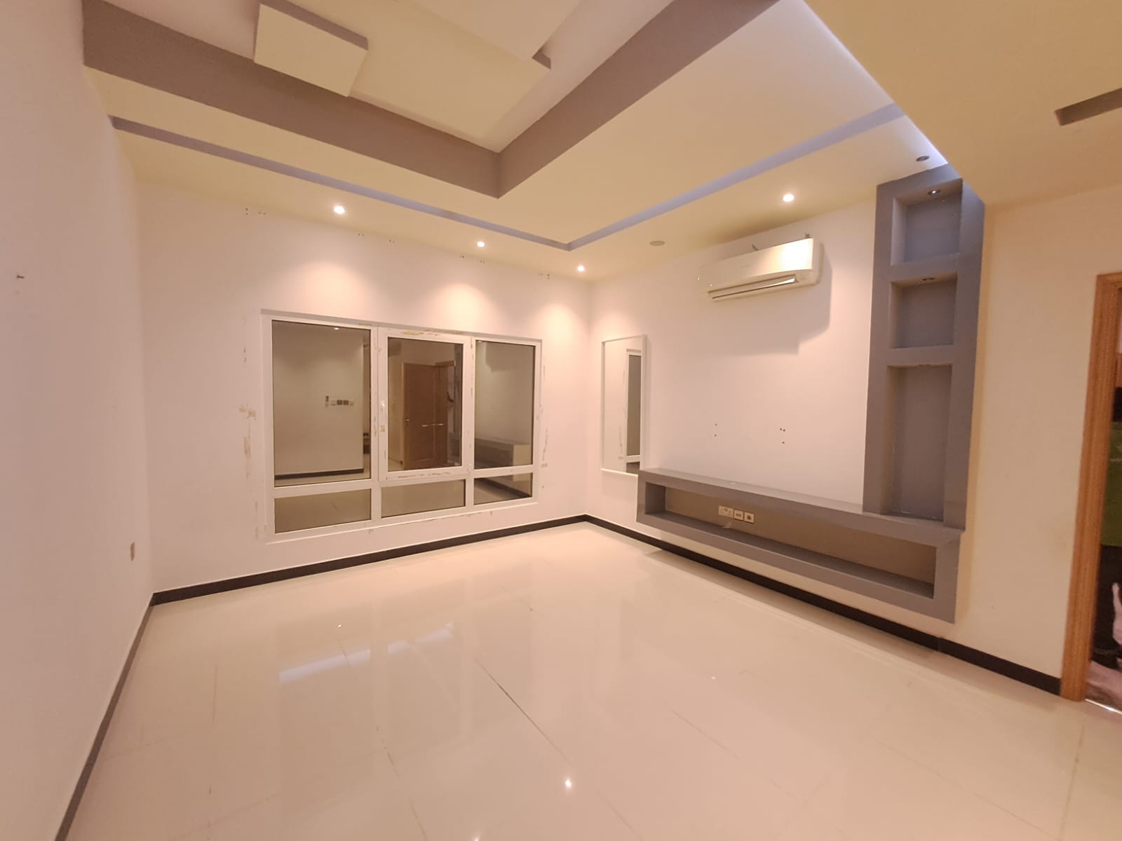 ویلای ۴ خوابه برای فروش در الموالح الجنوبی | OMR 105,000 | Tamlik Oman thumbnail 8