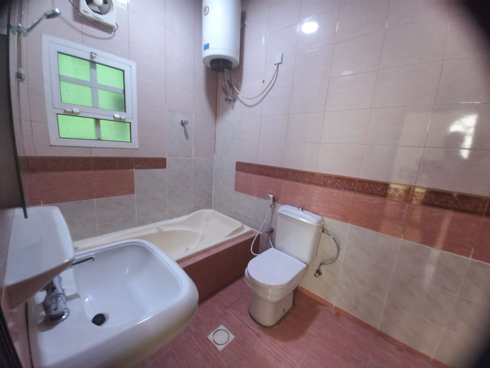 آپارتمان 2 خوابه برای اجاره در القرم | OMR 275/ماه | Tamlik Oman thumbnail 4