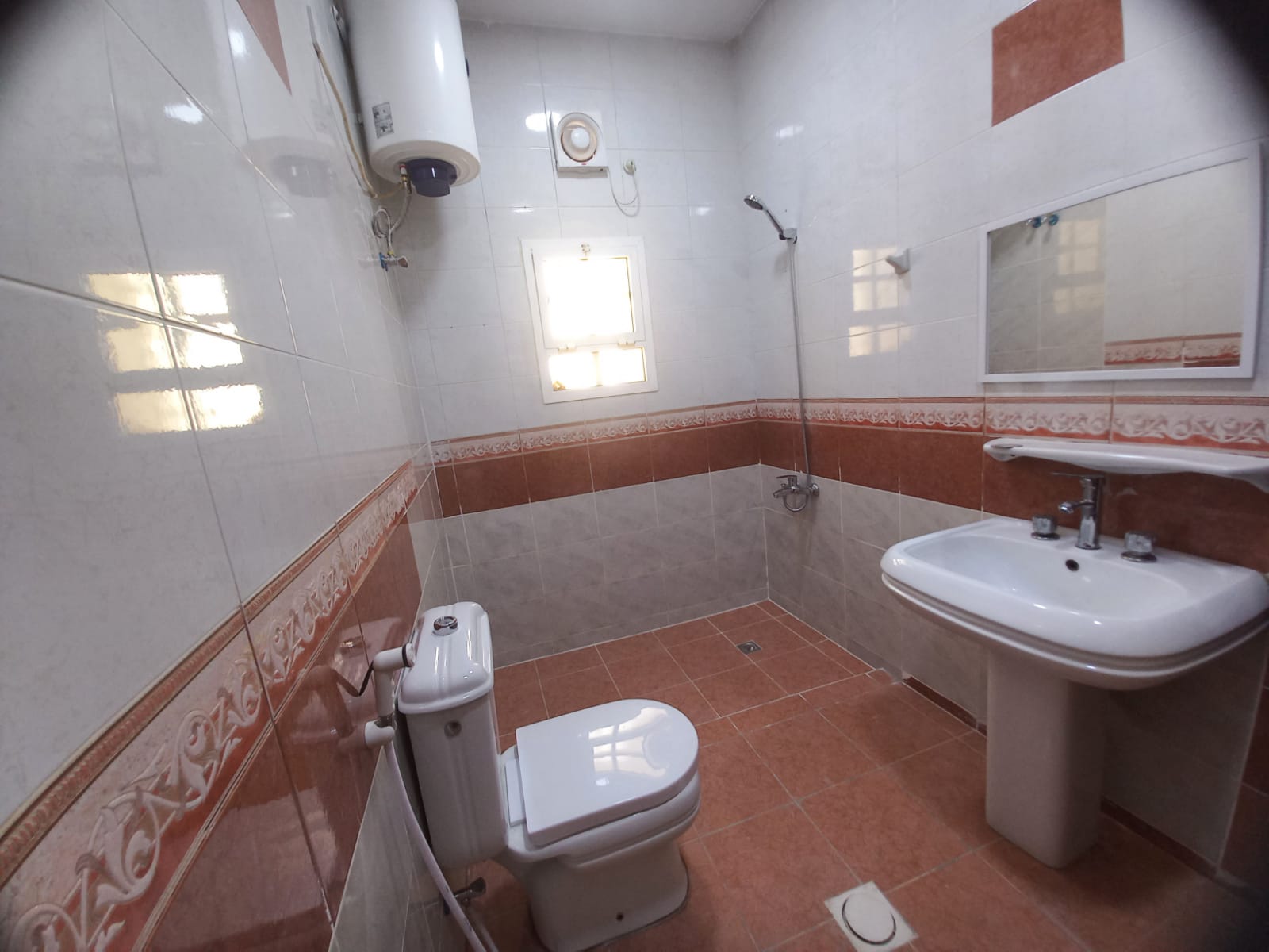 آپارتمان 2 خوابه برای اجاره در القرم | OMR 275/ماه | Tamlik Oman thumbnail 2