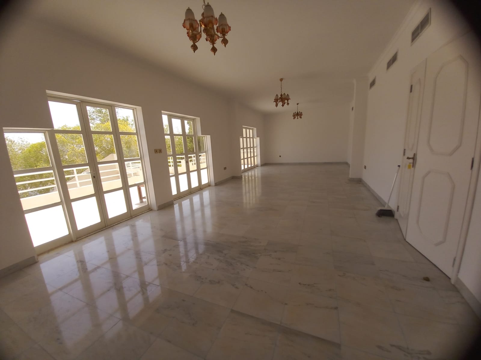 ویلا ۵ خوابه برای اجاره در القرم | OMR 800/ماه | Tamlik Oman thumbnail 2