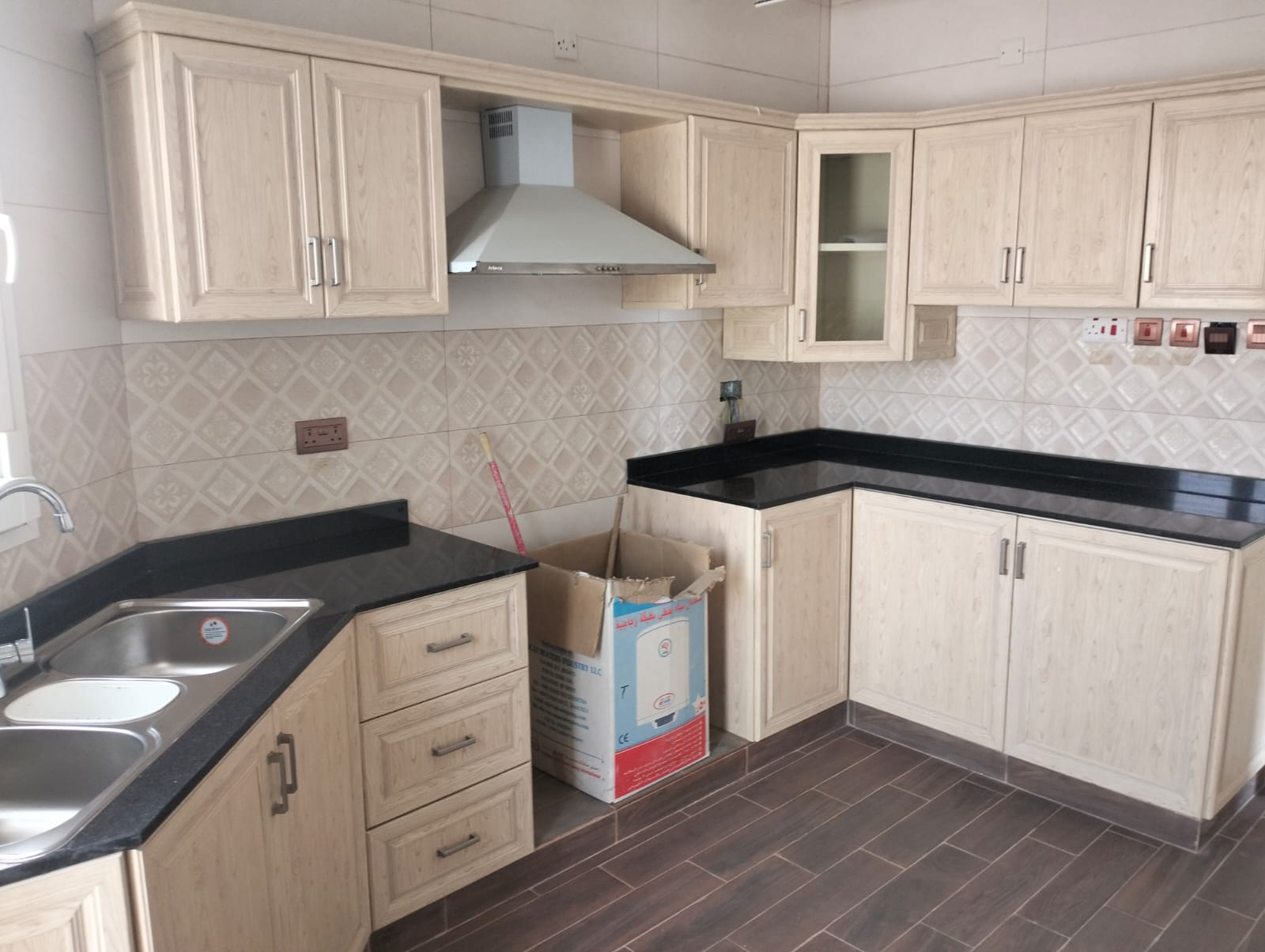 6-Bed Вилла на продажу в Аль-Аваби | OMR 115,000 | Tamlik Oman thumbnail 8