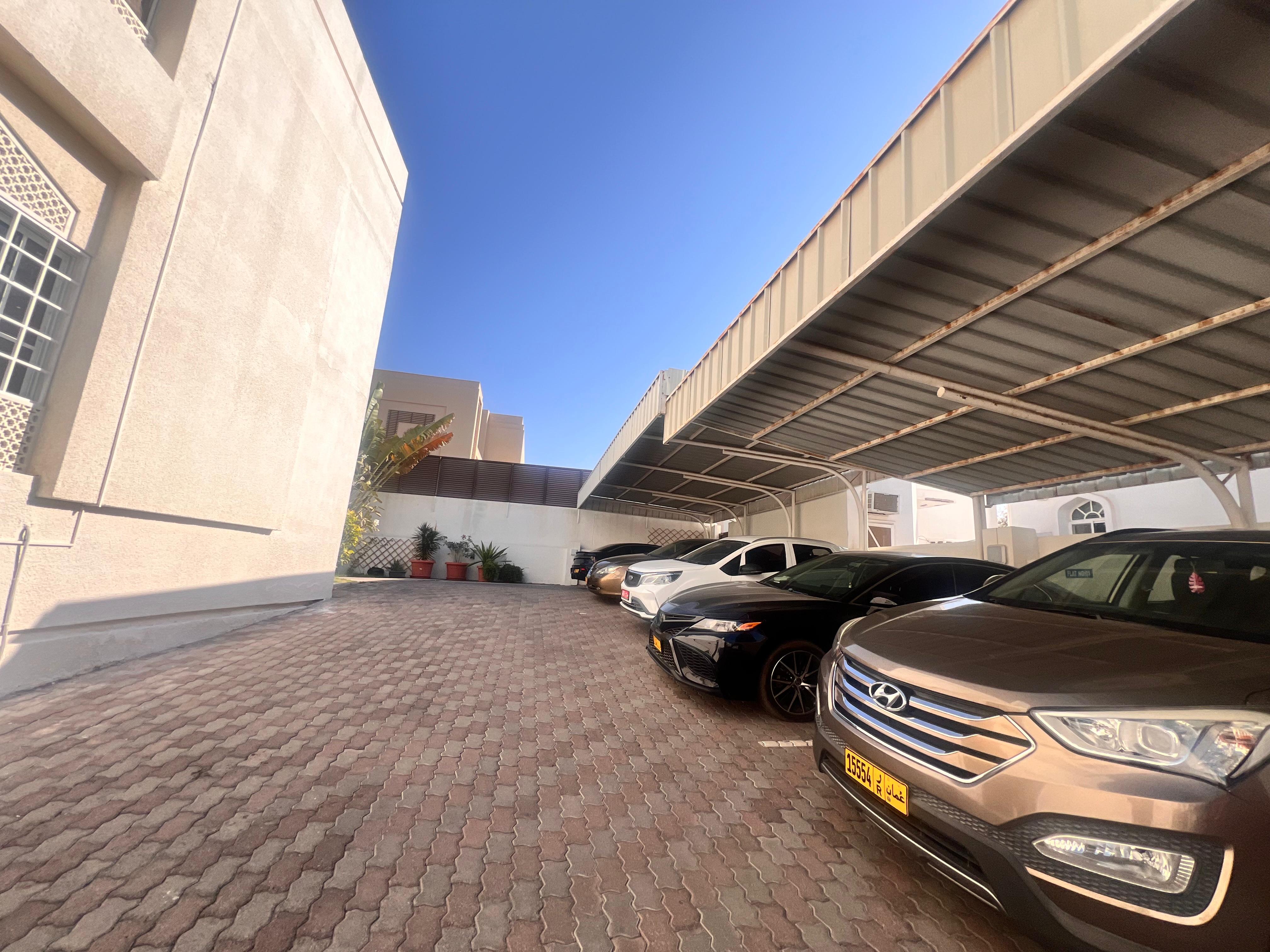 شقة للإيجار في القرم | ر.ع. 350/شهريًا | Tamlik thumbnail 5